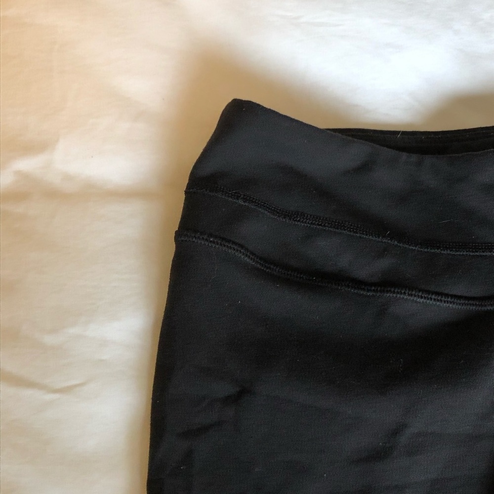 black leggings